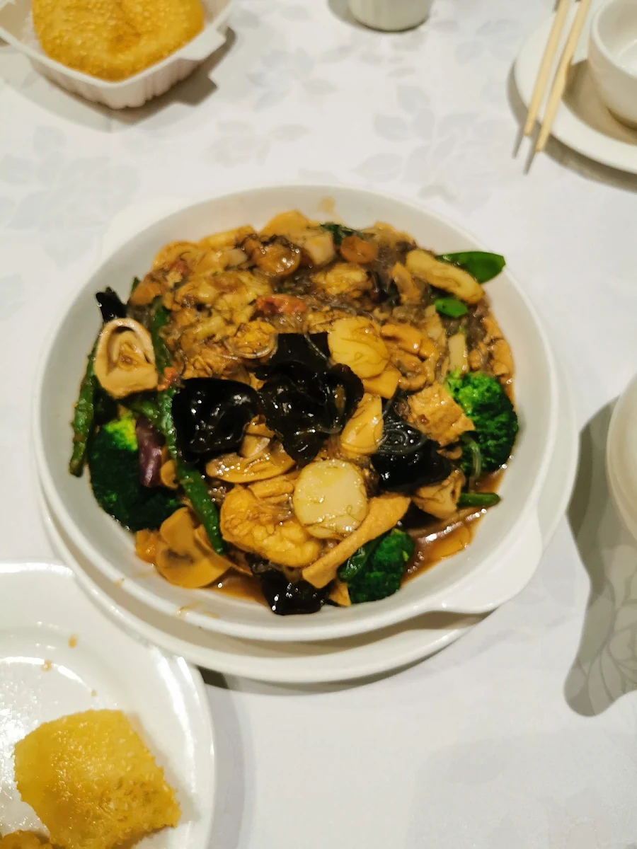 stir-fried chinese broccoli 清炒芥蘭
